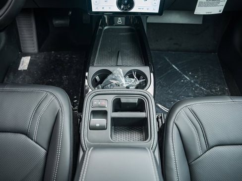 New 2025 Ford Mustang Mach-E Premium image 32