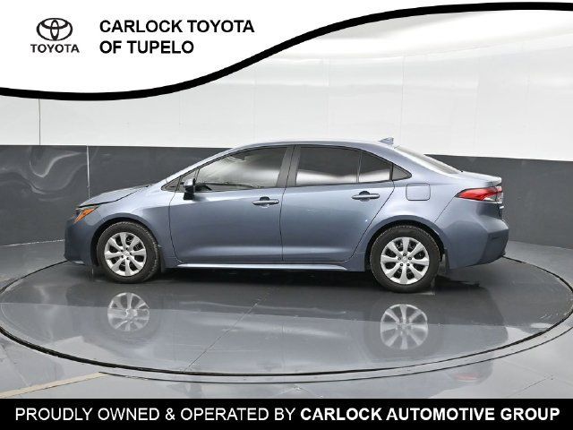 Used 2026 Toyota Corolla LE FWD image 10