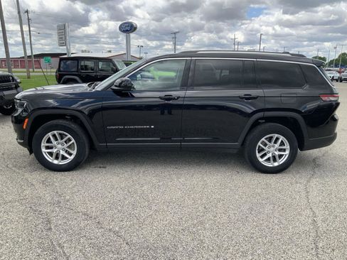 Used 2022 Jeep Grand Cherokee L Laredo w/ Luxury Tech Group I AWD/4WD image 8