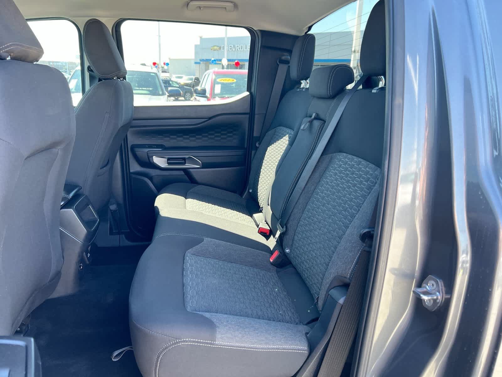 Used 2025 Ford Ranger XLT w/ Convenience Package RWD image 24