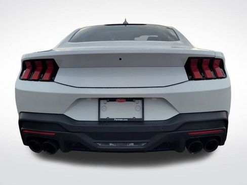 Used 2025 Ford Mustang Dark Horse image 8