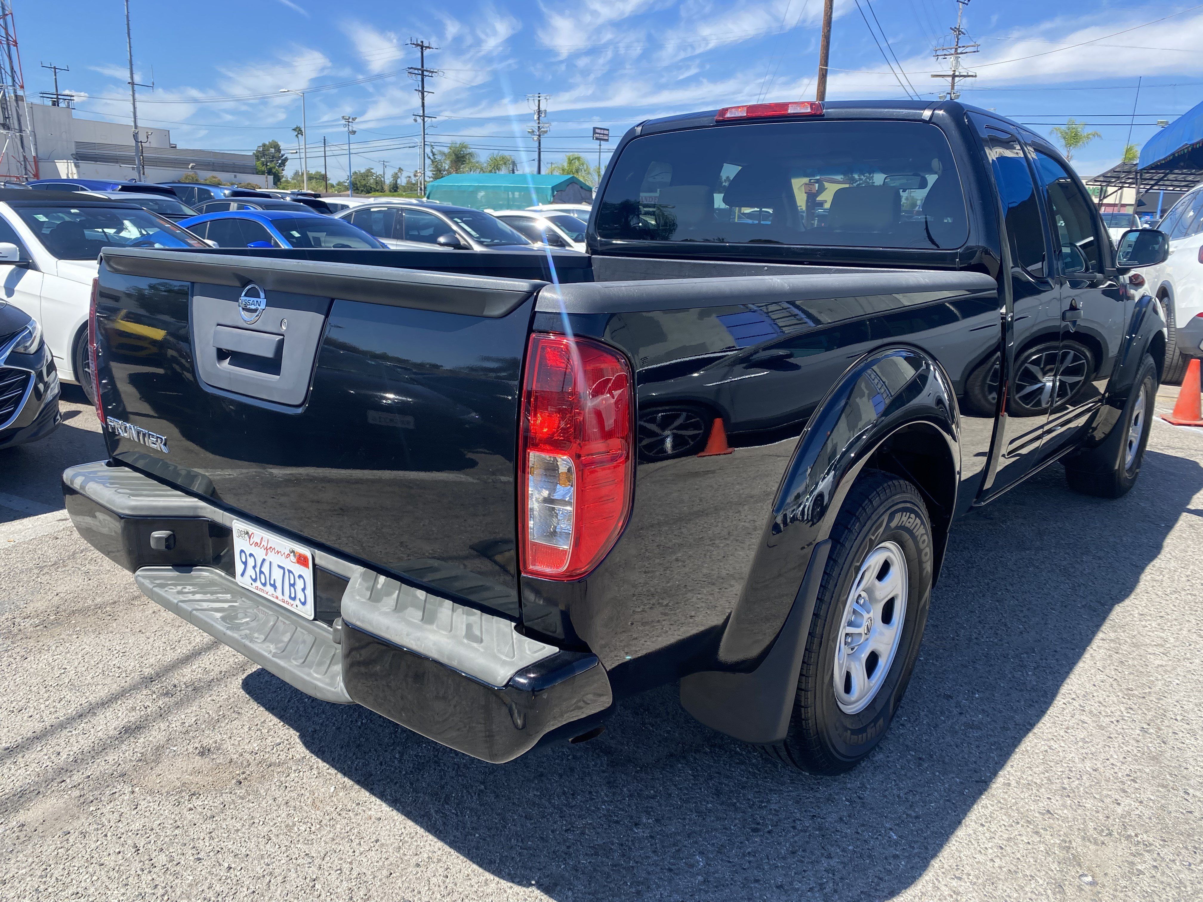 Used 2020 Nissan Frontier S RWD image 10