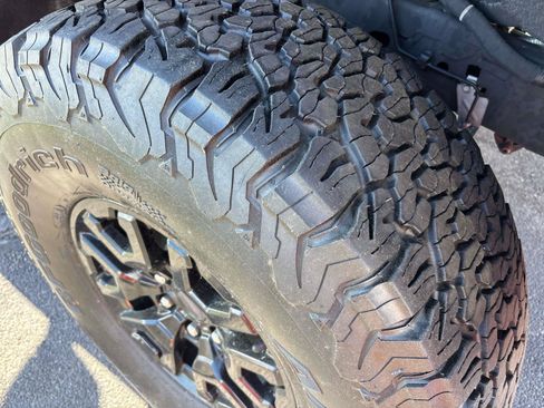 Used 2024 Ford Bronco Raptor AWD/4WD image 7