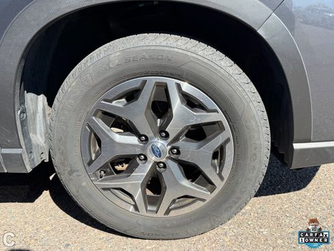 Used 2022 Subaru Forester Premium image 6