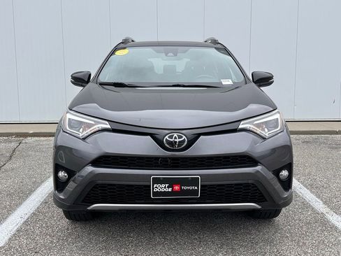 Used 2018 Toyota RAV4 SE w/ Power Extra Value Package AWD/4WD image 8