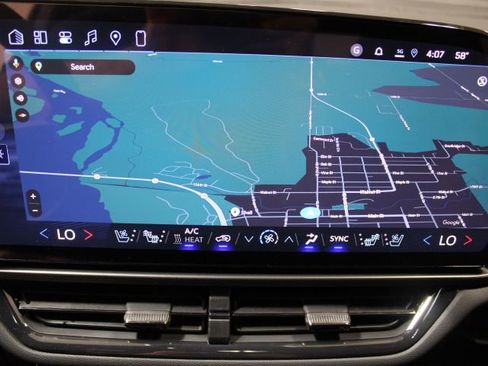 New 2026 Chevrolet Equinox EV RS image 5