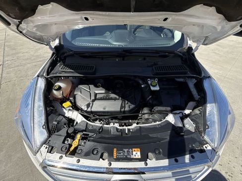 Used 2019 Ford Escape Titanium image 26