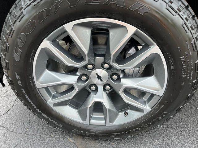 New 2026 Chevrolet Silverado 1500 RST w/ Safety Package AWD/4WD image 8