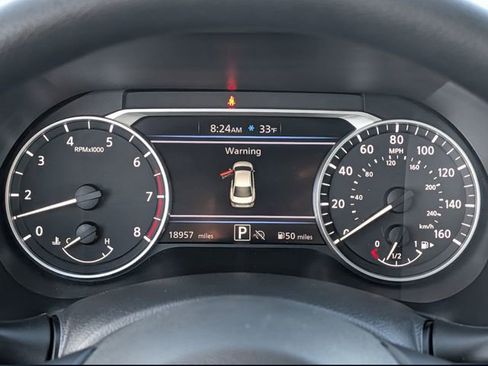 Used 2025 Nissan Sentra SV image 21