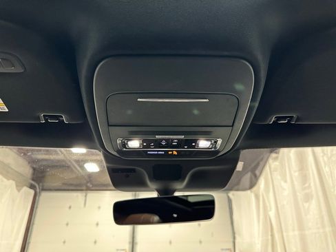 Used 2025 Lincoln Navigator L Reserve image 41