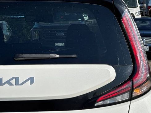 Used 2023 Kia Soul LX w/ Option Group 015 image 47