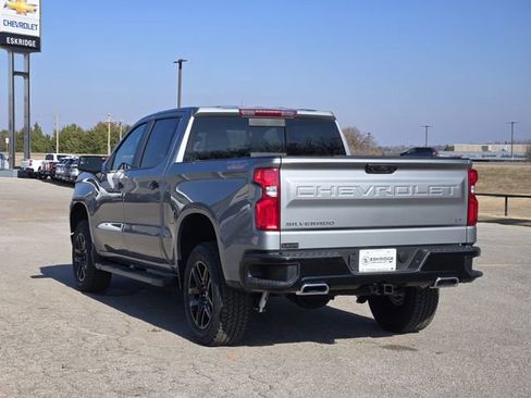 New 2026 Chevrolet Silverado 1500 LT Trail Boss w/ Convenience Package II image 3