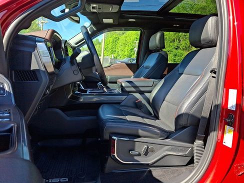 Used 2023 Ford F150 Lariat w/ Equipment Group 502A High AWD/4WD image 13