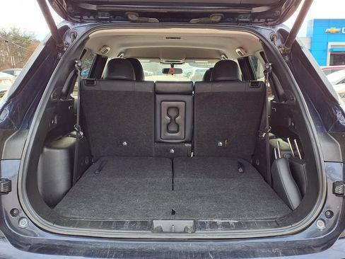 Used 2024 Mitsubishi Outlander SE Black Edition FWD image 10