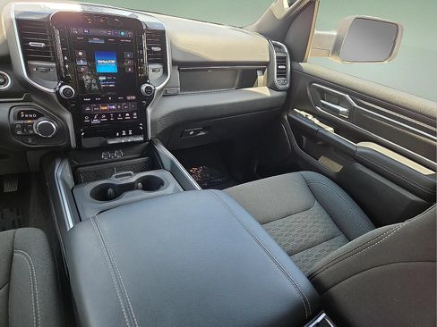 Used 2026 RAM 1500 Big Horn AWD/4WD image 12