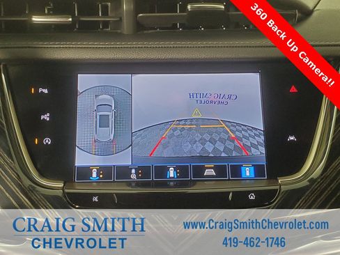 Used 2023 Cadillac XT6 Premium Luxury image 4