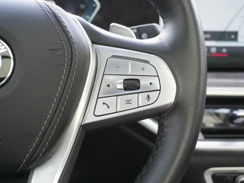 Certified 2025 BMW X7 xDrive40i image 21