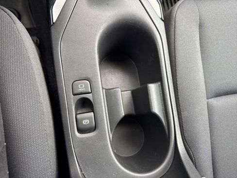 Used 2024 Toyota Corolla LE FWD image 20