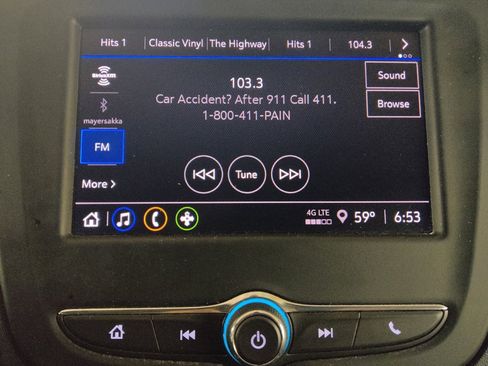 Used 2024 Chevrolet Equinox LT FWD image 25