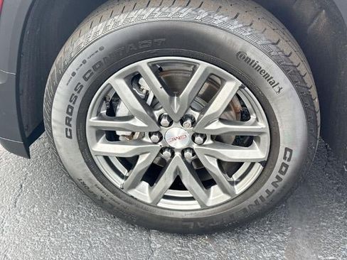 Used 2019 GMC Acadia SLT AWD/4WD image 32