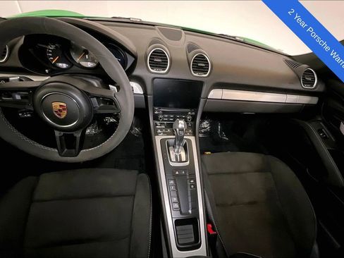 Used 2022 Porsche 718 Cayman GT4 image 22