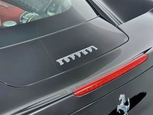 Used 2014 Ferrari 458 Italia Coupe RWD image 46