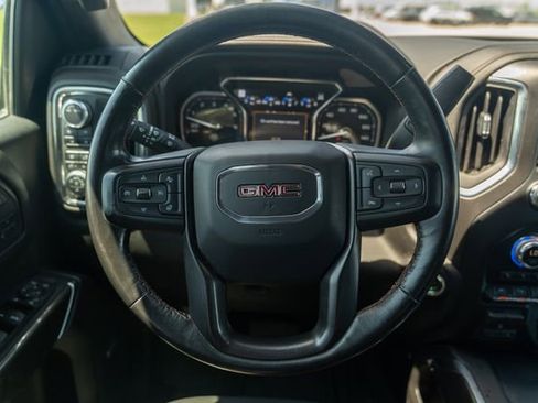 Used 2020 GMC Sierra 1500 AT4 w/ AT4 Premium Package AWD/4WD image 11