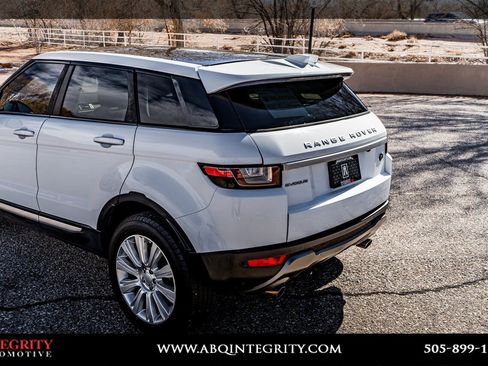 Used 2016 Land Rover Range Rover Evoque HSE image 10