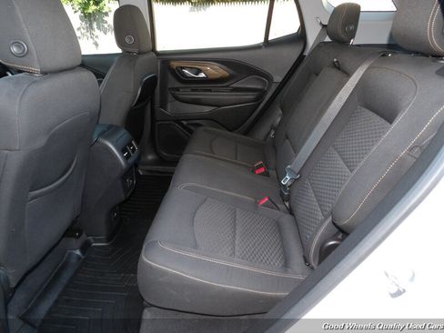 Used 2019 GMC Terrain SLE w/ Driver Convenience Package FWD image 14