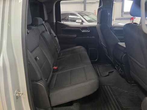 Used 2022 GMC Sierra 1500 Elevation RWD image 18