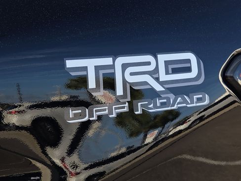 Certified 2026 Toyota Tacoma TRD Off-Road image 31