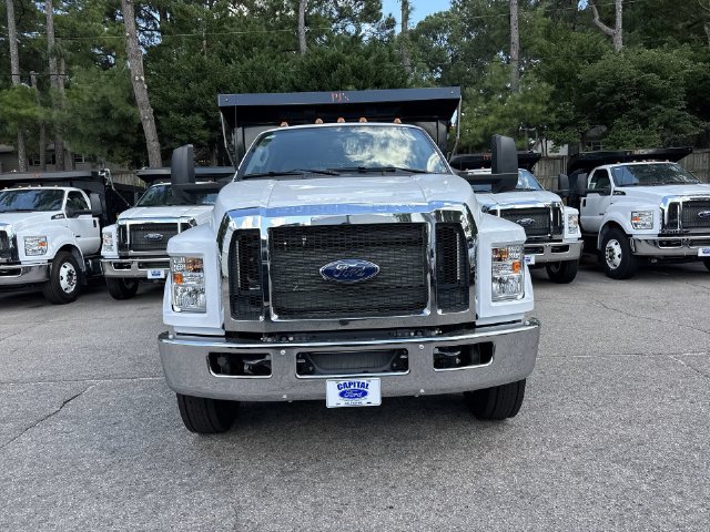 New 2027 Ford F650 2WD Regular Cab Super Duty image 3