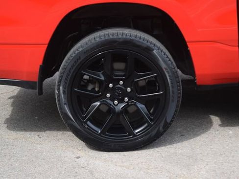 Used 2023 RAM 1500 Laramie AWD/4WD image 29