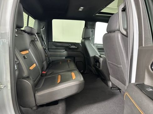 Used 2024 GMC Sierra 2500 AT4 w/ AT4 Premium Plus Package image 27