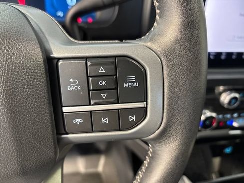 Used 2024 Ford F250 Lariat w/ Lariat Ultimate Package AWD/4WD image 11