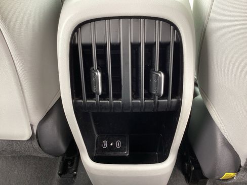 Used 2024 Hyundai Kona SEL AWD/4WD image 27