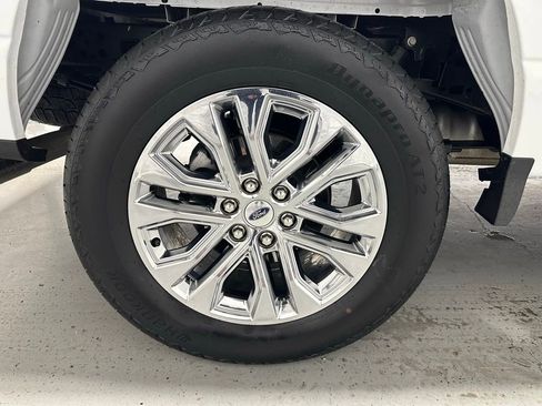 Used 2025 Ford F150 Lariat w/ Equipment Group 501A Mid image 66