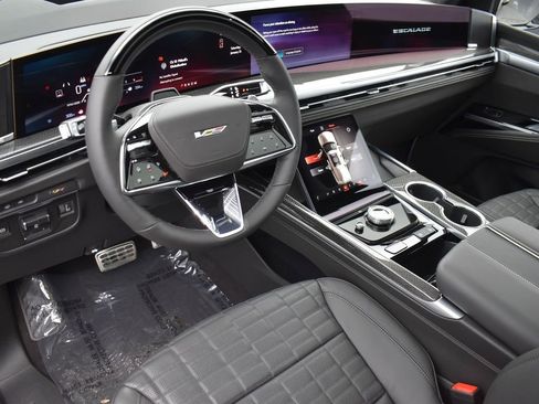 Certified 2026 Cadillac Escalade ESV V w/ LPO, ONYX Package image 12