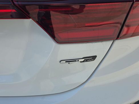 Used 2024 Kia Forte GT-Line w/ GT-Line Premium Package FWD image 5