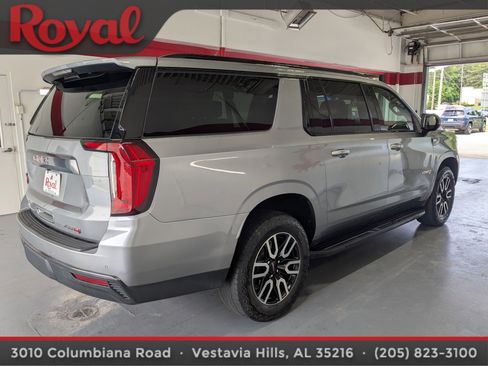 Used 2023 GMC Yukon XL AT4 w/ LPO, Floor Liner Package AWD/4WD image 4