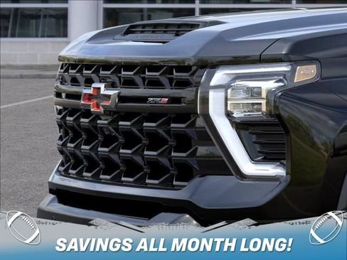 New 2026 Chevrolet Silverado 2500 ZR2 AWD/4WD image 13