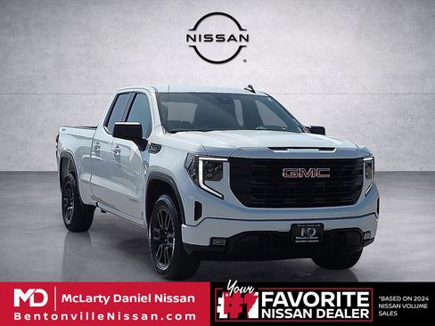 Used 2024 GMC Sierra 1500 Elevation AWD/4WD image 1