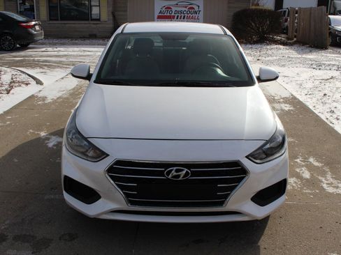 Used 2019 Hyundai Accent SE image 4