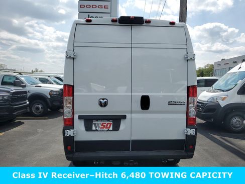 New 2024 RAM ProMaster 2500 w/ Quick Order Package 22G SLT image 5