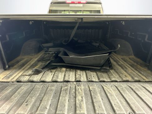 Used 2020 GMC Sierra 2500 AT4 w/ AT4 Premium Package AWD/4WD image 33