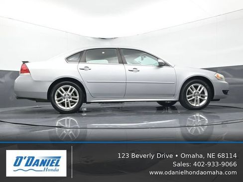 Used 2014 Chevrolet Impala LTZ FWD image 13
