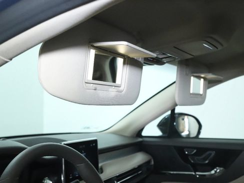Used 2022 Lincoln Corsair AWD w/ Equipment Group 101A image 19