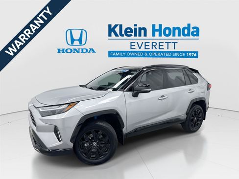 Used 2024 Toyota RAV4 XSE w/ Weather Package AWD/4WD image 1