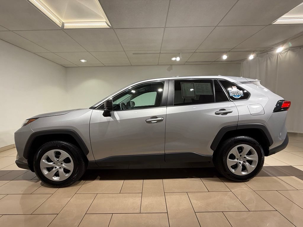 Certified 2025 Toyota RAV4 LE AWD/4WD image 2