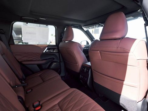 Used 2025 Mitsubishi Outlander SEL FWD image 25